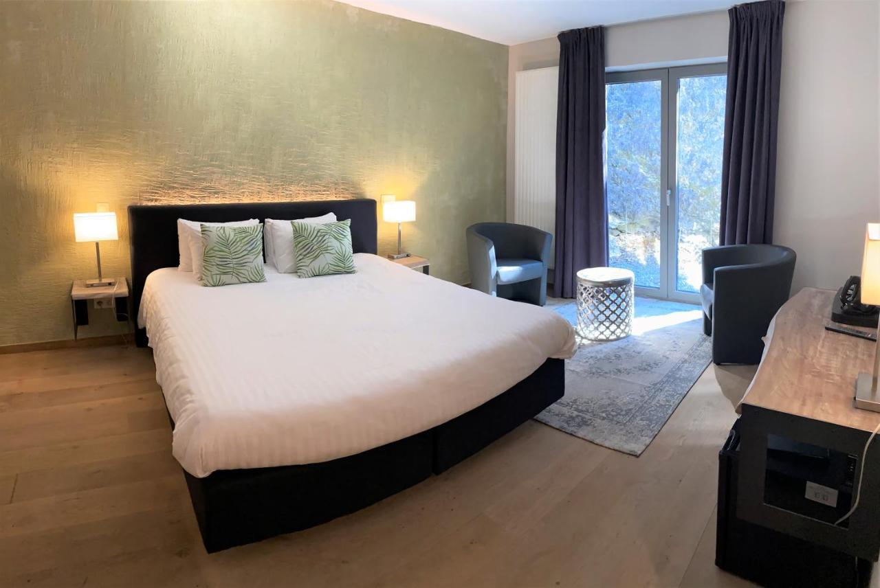 Hotel Wellness Eau De Roche Durbuy Bagian luar foto