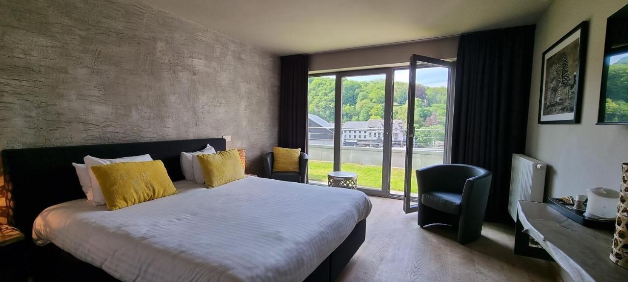 Hotel Wellness Eau De Roche Durbuy Bagian luar foto