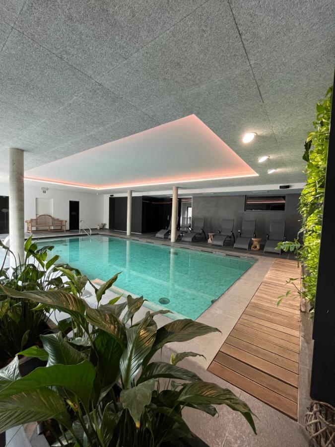 Hotel Wellness Eau De Roche Durbuy Bagian luar foto