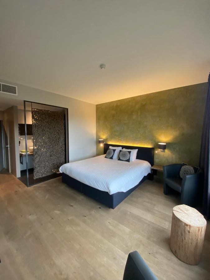 Hotel Wellness Eau De Roche Durbuy Bagian luar foto