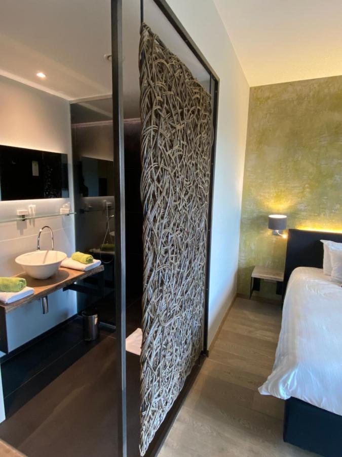 Hotel Wellness Eau De Roche Durbuy Bagian luar foto