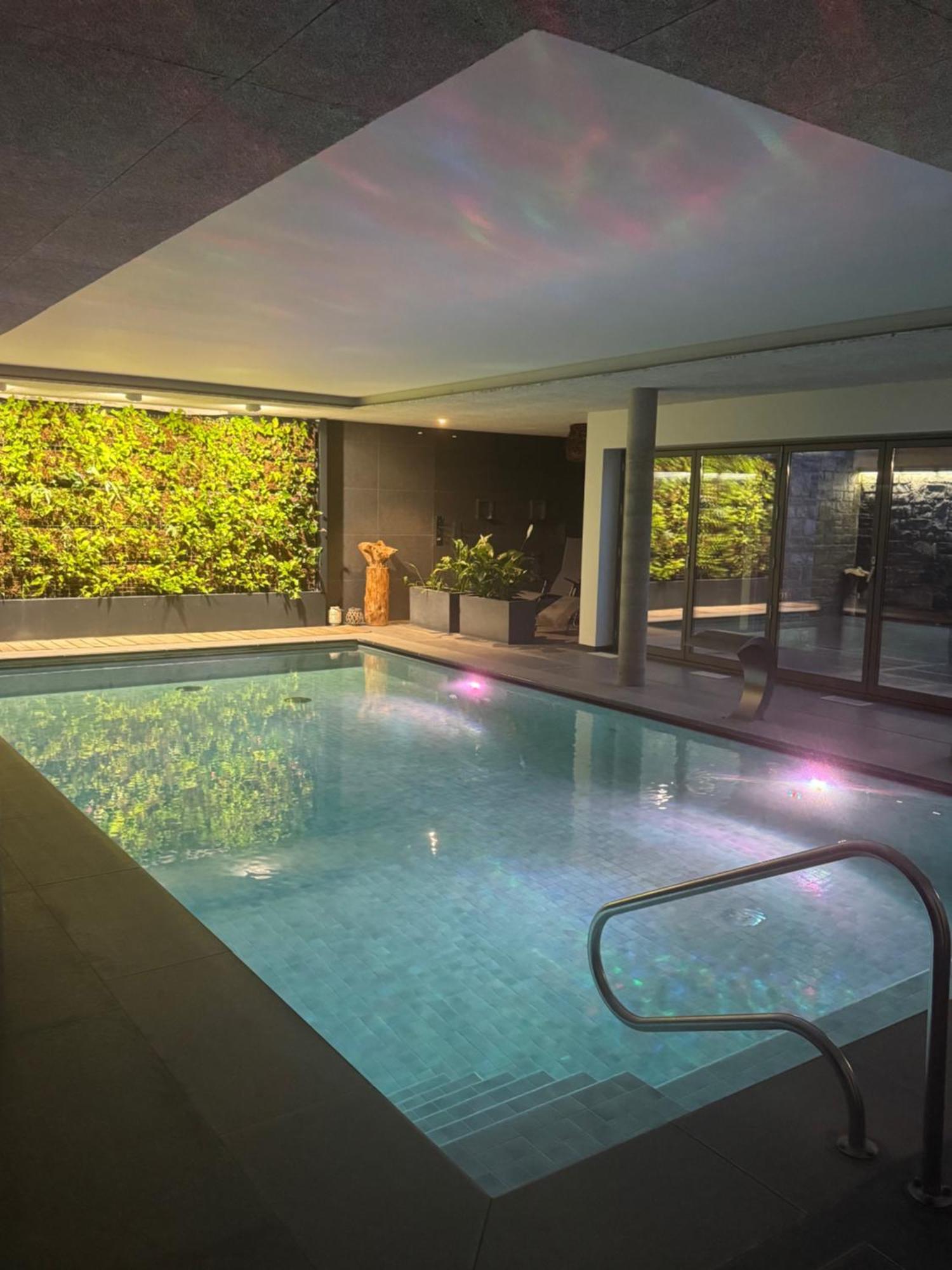 Hotel Wellness Eau De Roche Durbuy Bagian luar foto
